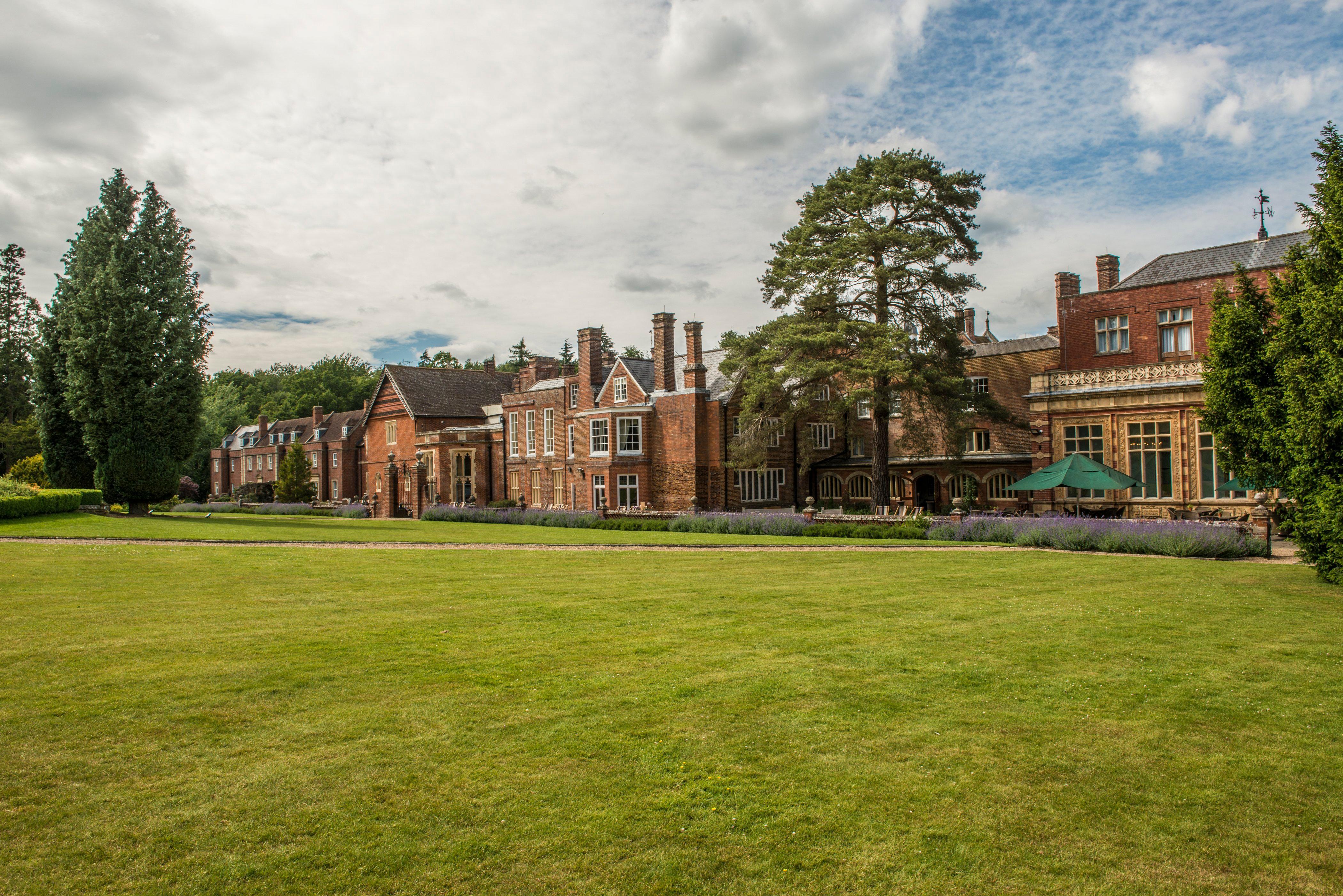 מלון דורקינג Wotton House מראה חיצוני תמונה